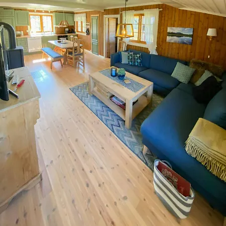 Traditional Mountain Farm With Views Of Skogshorn Hemsedal