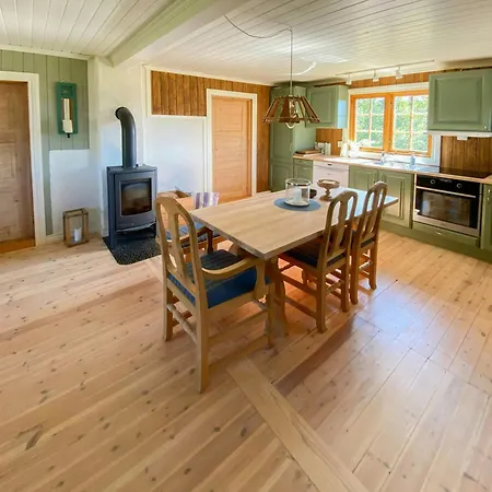 Traditional Mountain Farm With Views Of Skogshorn Hemsedal
